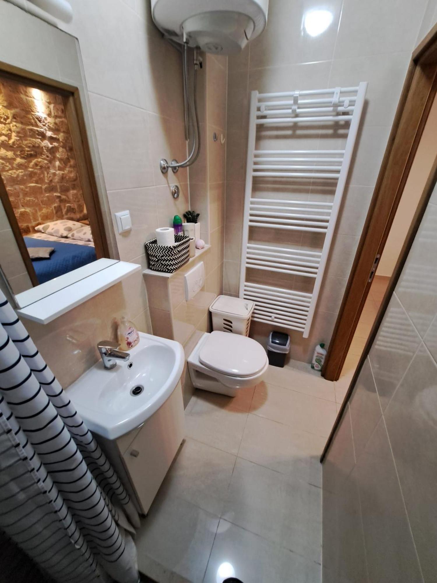 Studio Apartment Legcevic Kaštela المظهر الخارجي الصورة